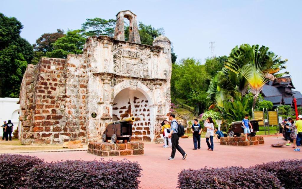 My Sweet Home Malacca Esterno foto
